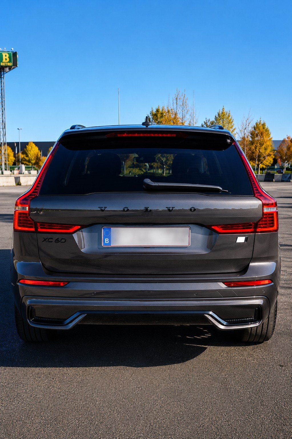 Volvo XC60 T6 Recharge Ult. Full option, Autos, Cuir, Argent ou Gris, Achat, Euro 6