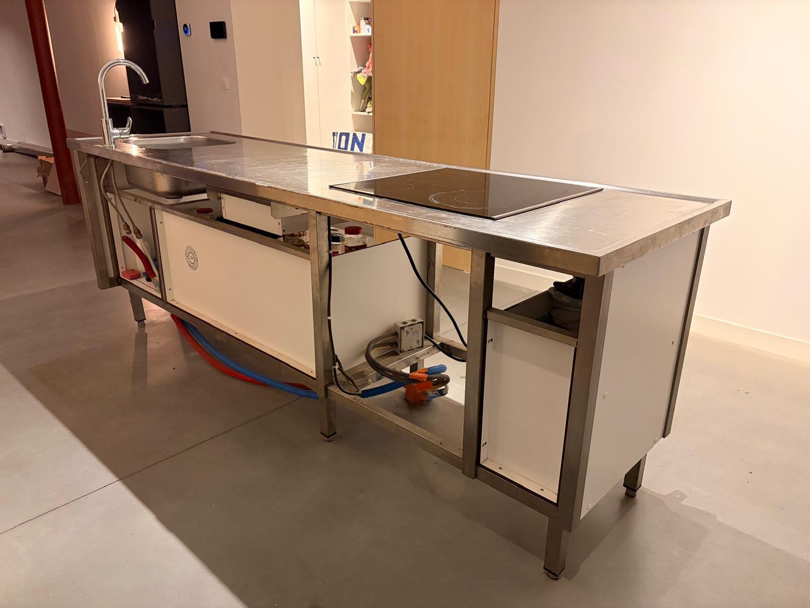 Inox kookeiland, Ophalen, Gebruikt