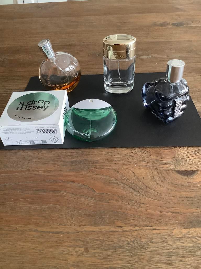 Lot de 4 bouteilles vides de parfum, Enlèvement ou Envoi