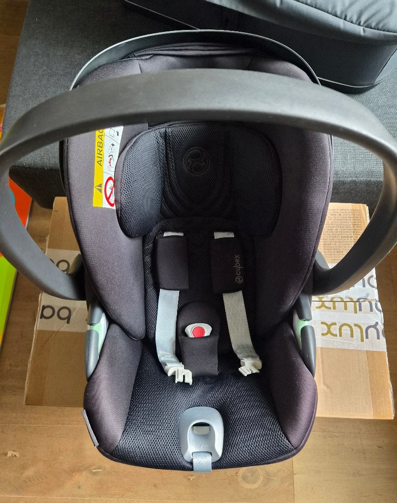 Cybex Cloud T i-size, Verstelbare rugleuning, Autogordel, Zo goed als nieuw, Maxi-Cosi