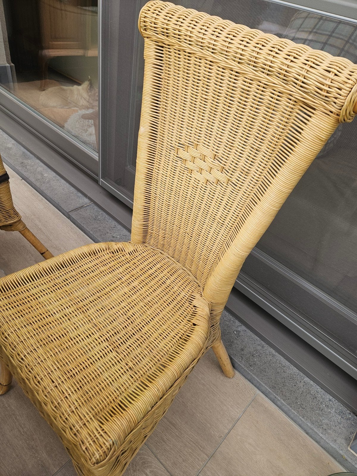 6 chaises en osier en bon état, Enlèvement