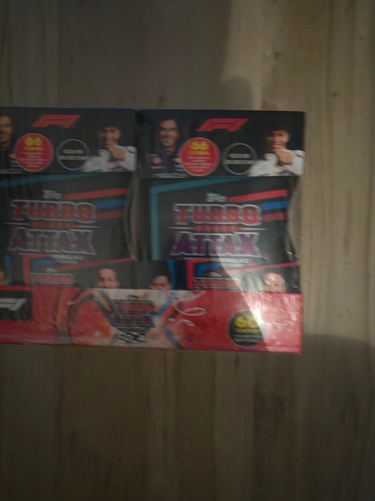 Topps F1 Turbo Attax black Tin 2024, Envoi