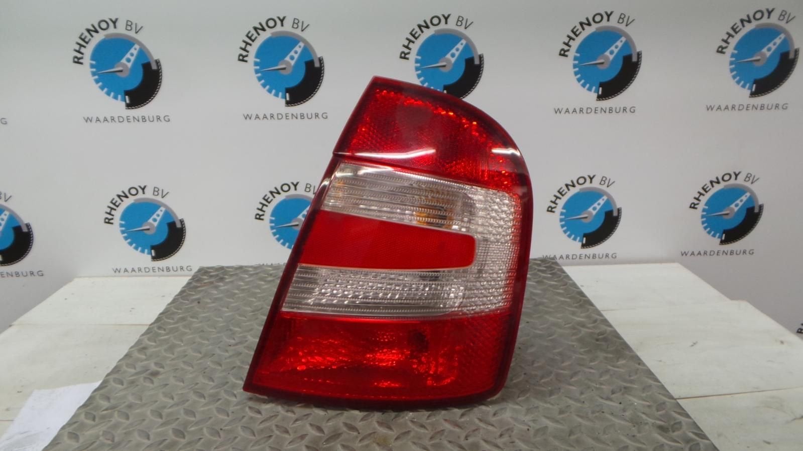SKODA FABIA CLASSIC ACHTERLICHT R 2006, Ophalen of Verzenden, Gebruikt, ARN erkend