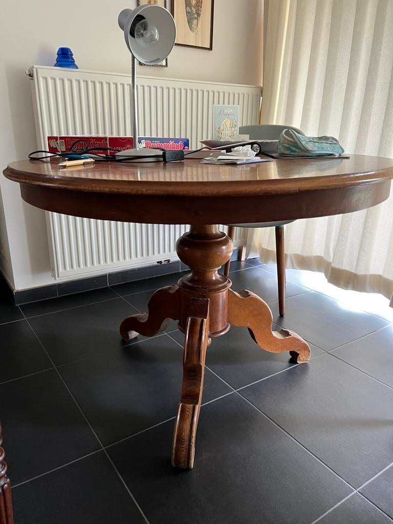 Table ronde en chêne, Maison & Meubles, Tables | Tables à manger, Enlèvement, Comme neuf, Chêne