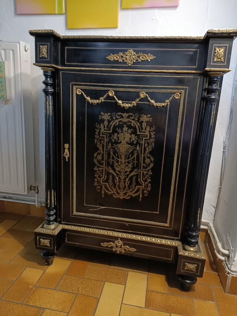 Chinese zwarte en gouden meubels, Antiek en Kunst, Antiek | Meubels | Kasten, Ophalen