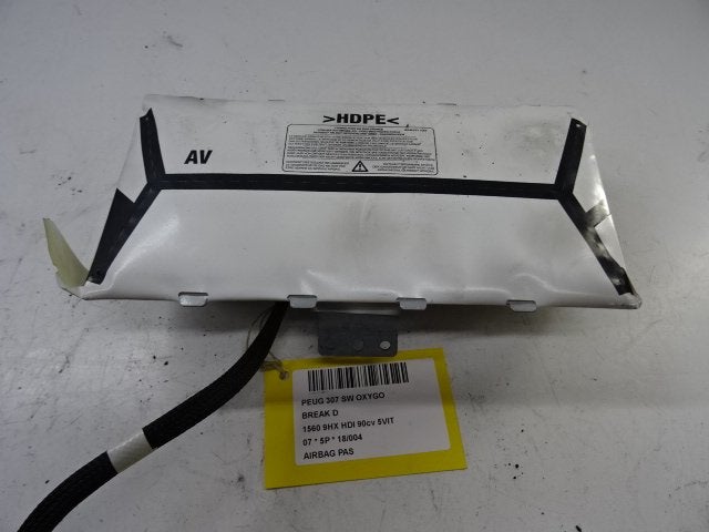 AIRBAG PASSAGER Peugeot 307 SW (3H) (9655674780), Kontakt-peugeot@peugeot.com, Utilisé, Peugeot Deutschland GmbH, Bahnhofsplatz
65423  Rüsselsheim, DE