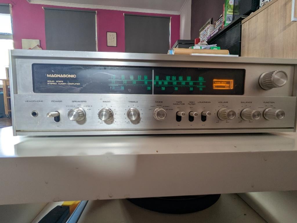 Amplificateur Magnasonic DCX-2600L Stereo Tuner Amplifier, TV, Hi-fi & Vidéo, Amplificateurs & Ampli-syntoniseurs, Autres marques