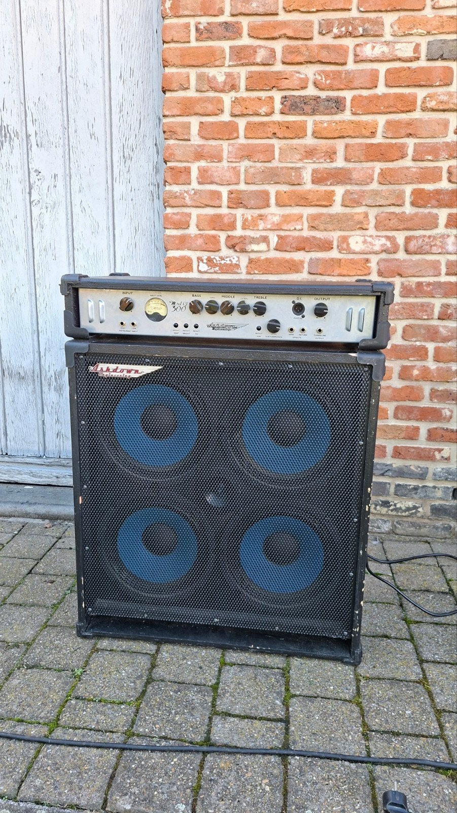 Ashdown mag 300, Musique & Instruments, Enlèvement, Utilisé, Guitare basse, 100 watts ou plus