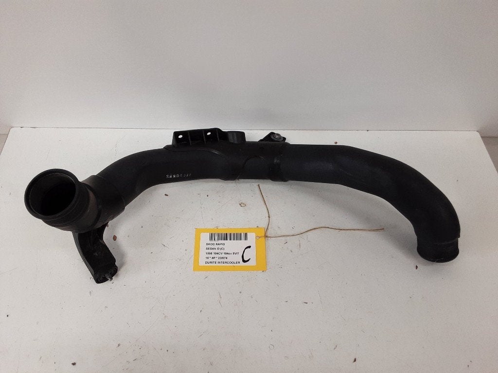 INTERCOOLER DURITE Skoda Rapid (6R0145770H), Utilisé, Info@skoda-auto.de, Skoda, Max-Planck-Straße  3-5
64331  Weiterstadt, DE