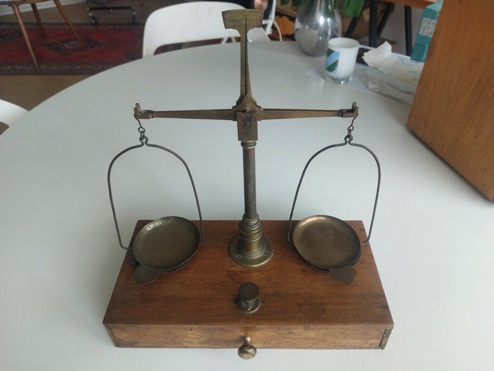 Balance ancienne de précision - démontable, Antiquités & Art, Antiquités | Outils & Instruments, Enlèvement