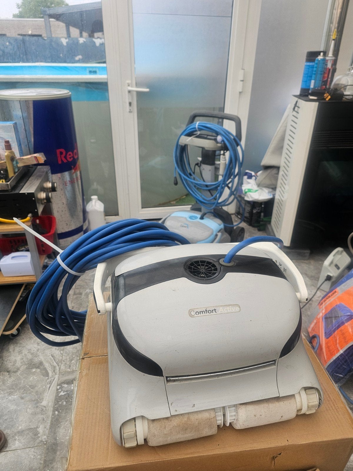 zwembadrobot dophin, Ophalen