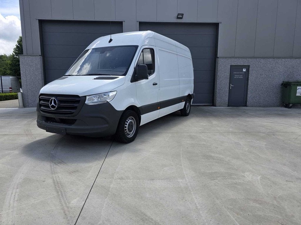 Véhicule commercial Mercedes-Benz Sprinter, Autos, Achat, Entreprise, Boîte manuelle, Mercedes-Benz