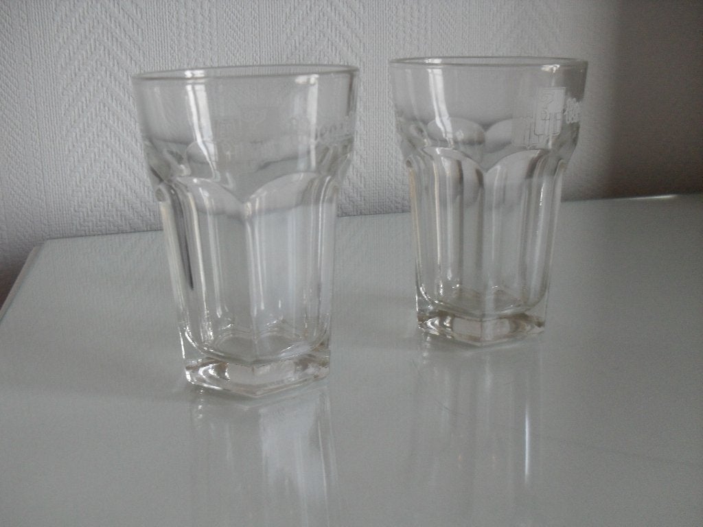 2 bierglazen Hoegaarden, Ophalen of Verzenden, Zo goed als nieuw, Bierglas