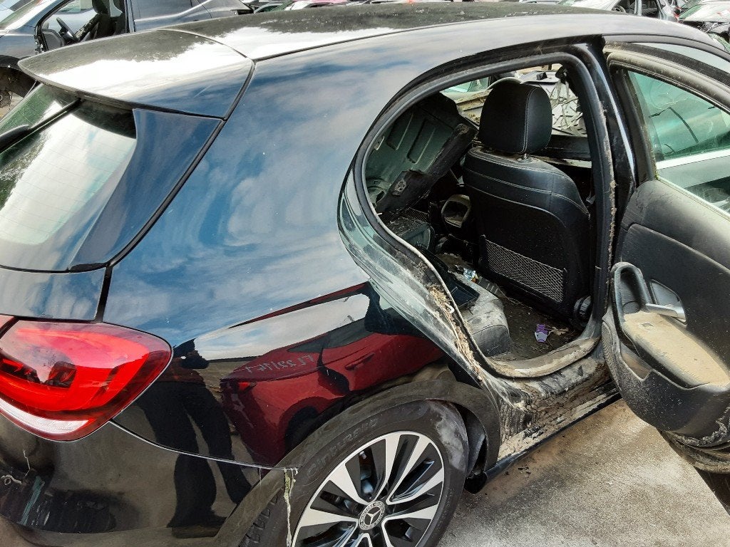SPATBORD RECHTS ACHTER Mercedes-Benz A (177.0), Gebruikt, Achter, Mercedes-Benz, Spatbord