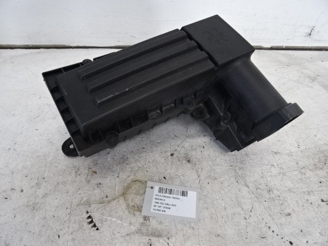 FILTRE À AIR Volkswagen Passat Variant (3C5), Utilisé, Volkswagen