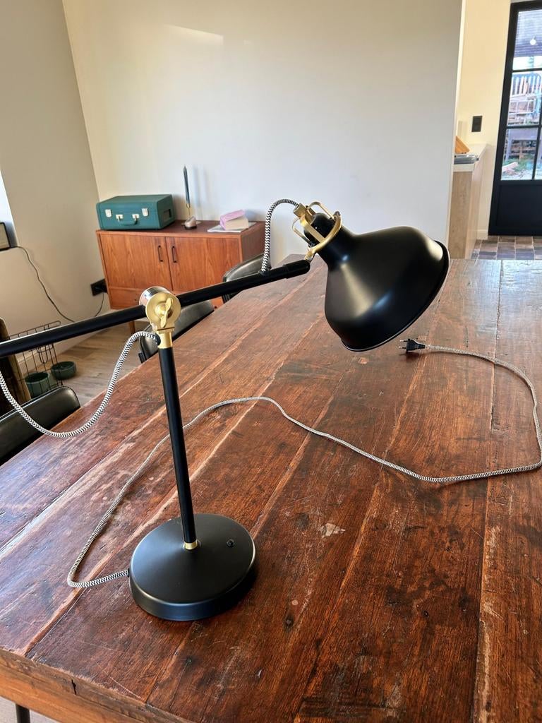Industriële bureaulamp Ikea, Huis en Inrichting, Lampen | Tafellampen, Ophalen