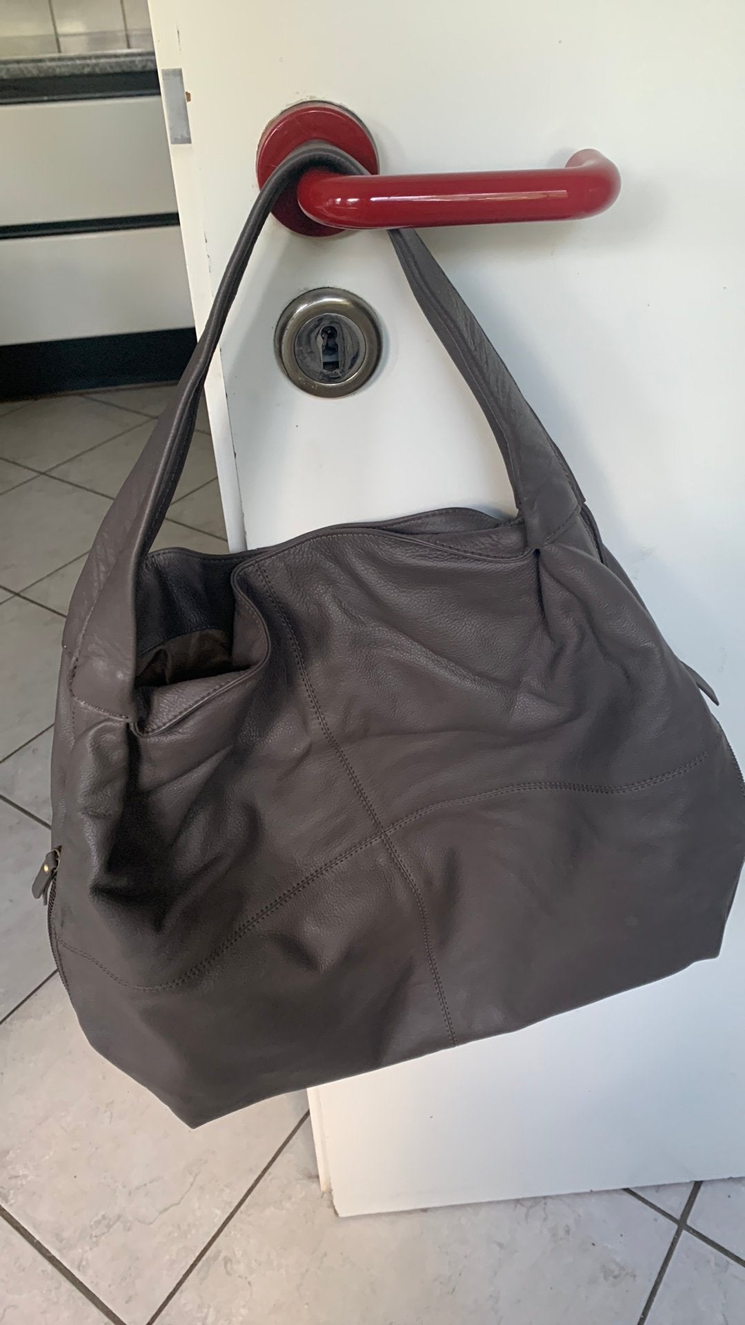 Burkely grote handtas, Handtassen en Accessoires, Tassen | Reistassen en Weekendtassen, Ophalen of Verzenden, Zo goed als nieuw