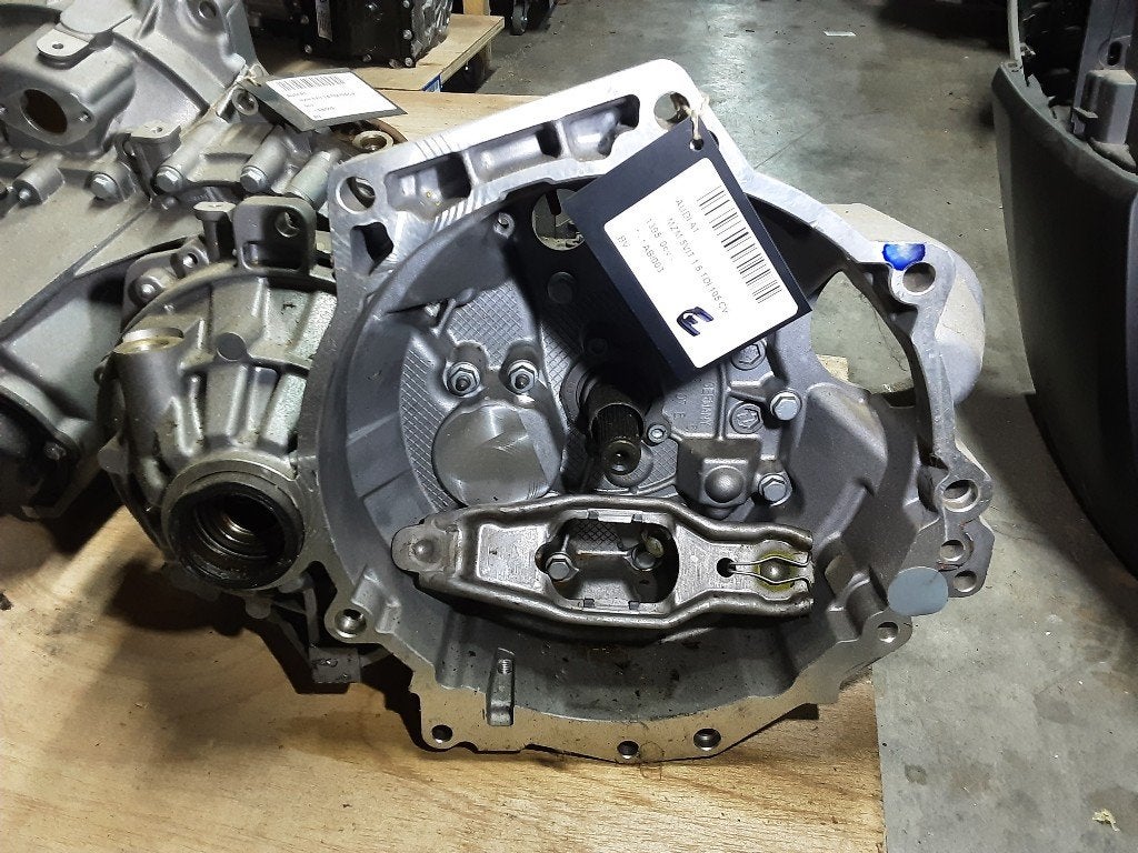 BOITE DE VITESSES Audi A1 (8X1 / 8XK) (MZM), Mevr. I. Hauben, Audi, Utilisé, Rue de l'Espoir 34 34
4030  GRIVEGNÉE, BE