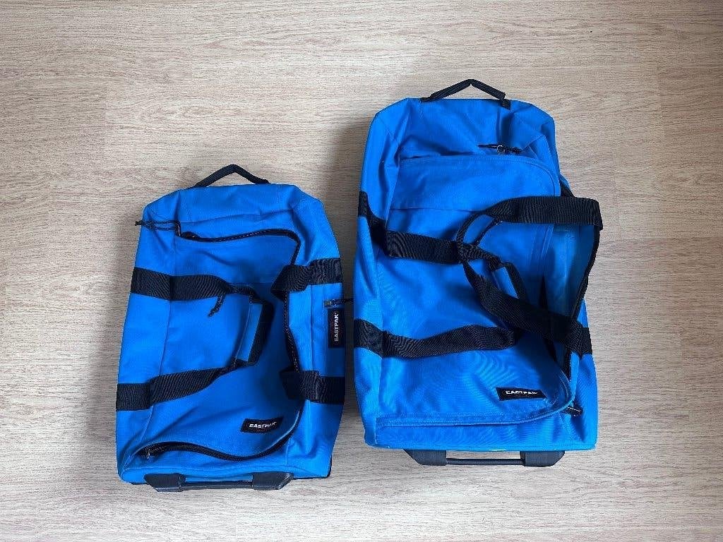 Eastpak bagage 2 stuks, Handtassen en Accessoires, Tassen | Reistassen en Weekendtassen, Ophalen, Uitschuifbare handgreep, 30 cm of meer