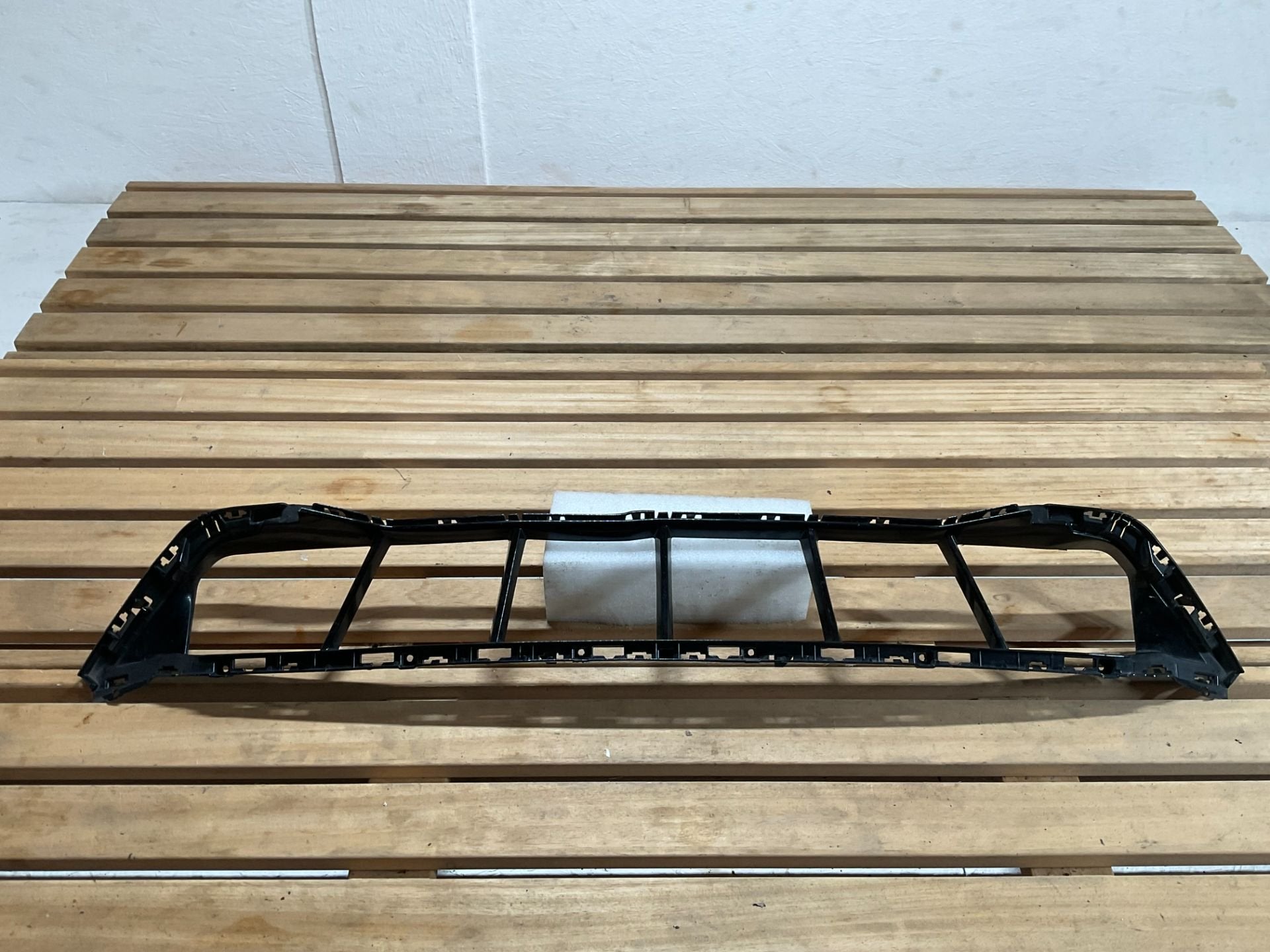 Grille de pare-chocs BMW S rie 5 G60 G61 M 51118084629 BM012, Petuelring 130
80788  Munich, DE, Info@bmw.de, Utilisé, BMW