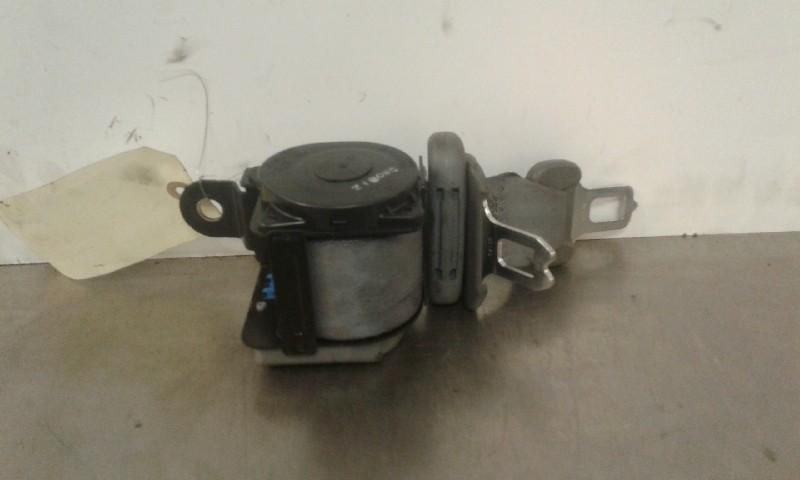 CEINTURE DE SECURITE ARRIERE CENTRALE Kalos (SF48), Utilisé, Daewoo