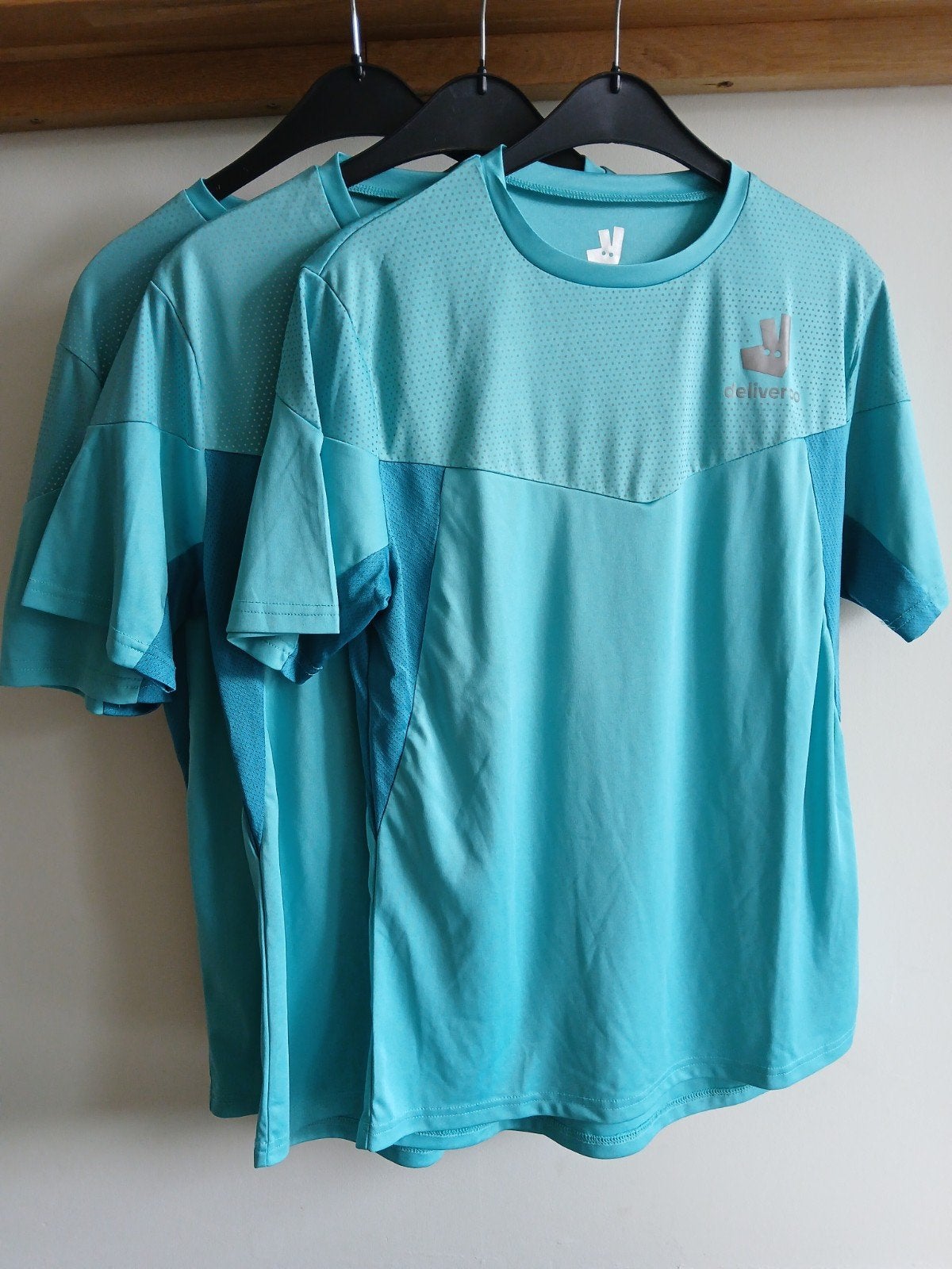 Deliveroo t-shirts, Enlèvement ou Envoi
