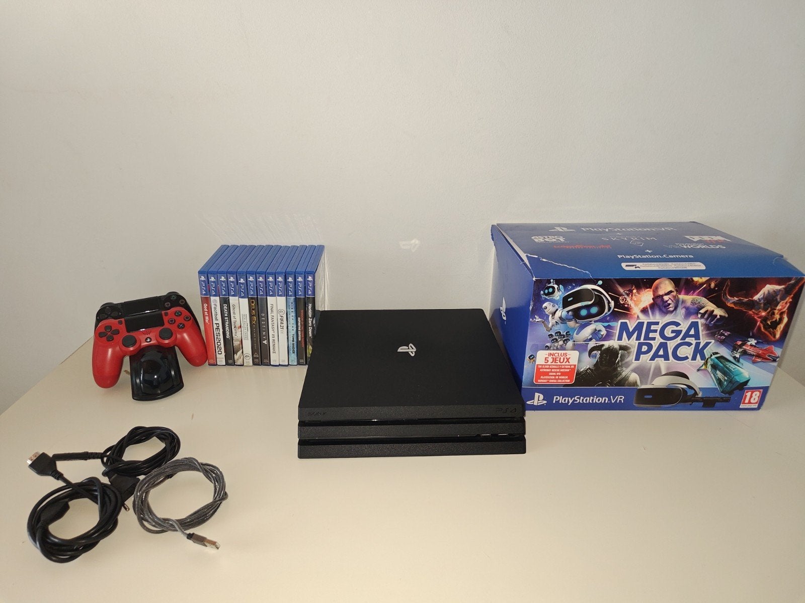 PlayStation 4Pro 1TB, PlayStationVR, 2 controllers en 17spel, Games en Spelcomputers, Spelcomputers | Sony PlayStation 4, Ophalen