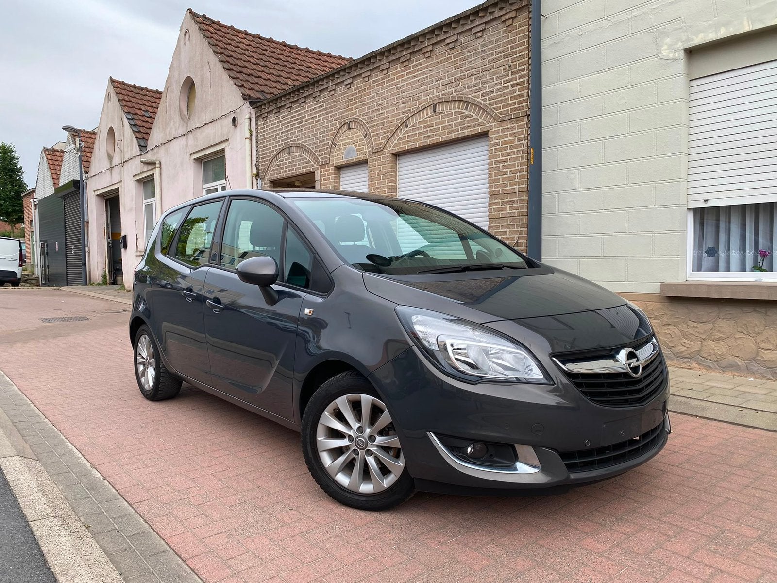 Opel Meriva 1.4 Turbo Essence/2016/75000 km/Garantie, Autos, Opel, Entreprise, Garantie prolongée, Boîte manuelle, Entretenue par le concessionnaire