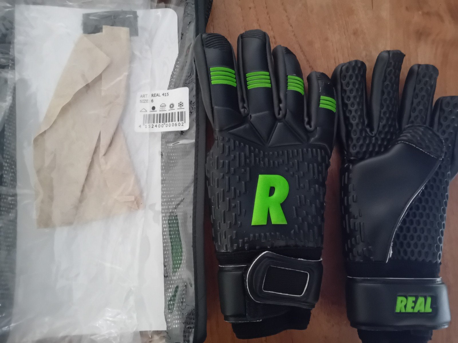 Real keepershandschoenen nieuw, Sport en Fitness, Ophalen of Verzenden