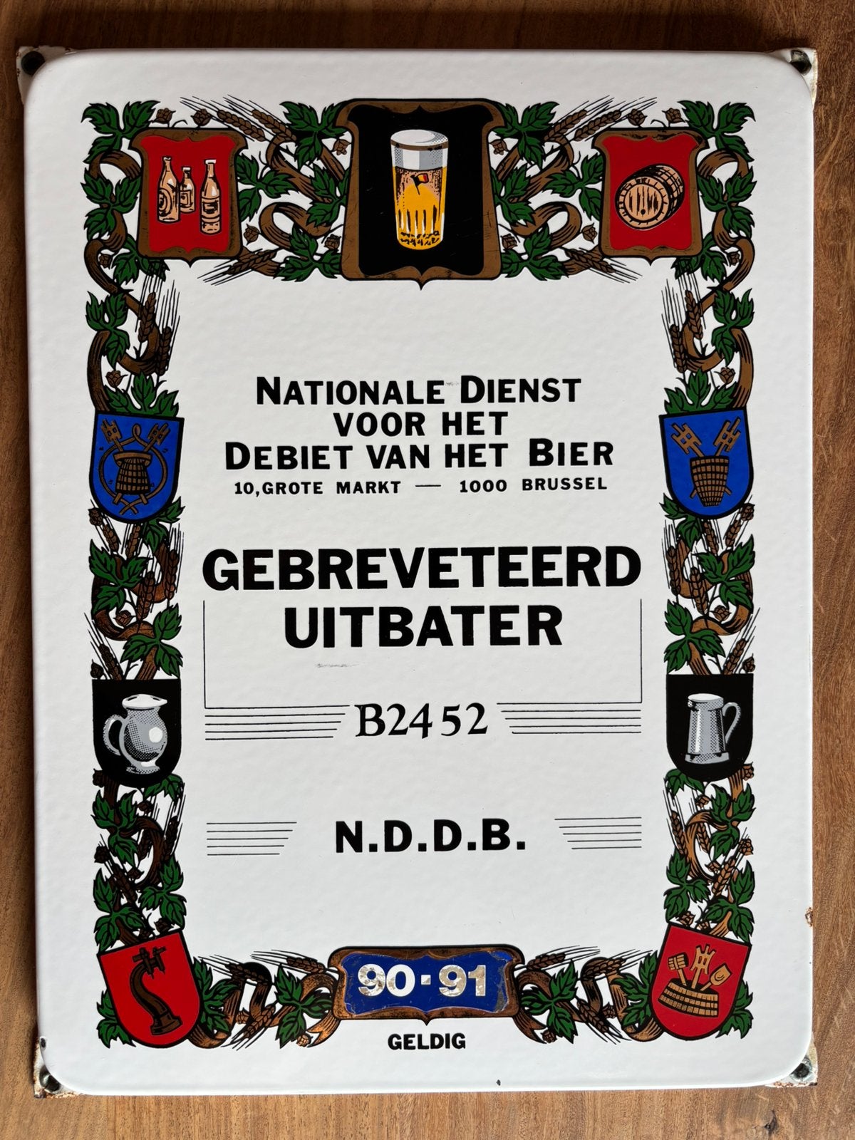 emaille plaat Gebreveteerd Uitbater National Dienst Bier, Verzamelen, Ophalen, Zo goed als nieuw