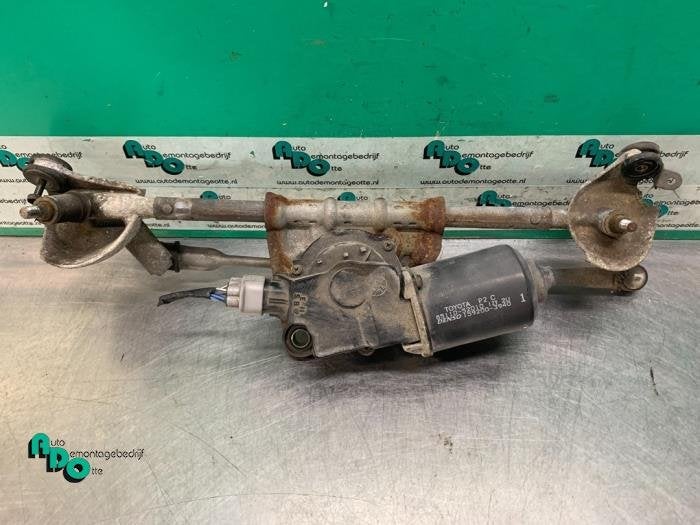 Moteur + mécanique essuie-glace d'un Toyota Yaris (Yaris 1, -, 3 mois de garantie, Toyota, Utilisé
