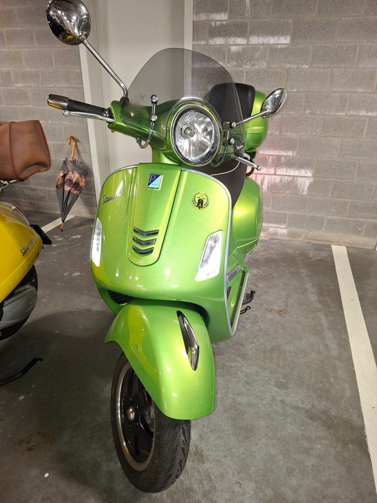 vespa gts 125, Motoren, Scooter, Gebruikt, Particulier, 11 kW of minder
