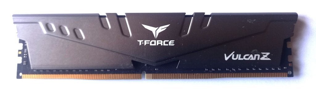 T-Force Vulcan Z 16 GB DDR4 3600 MHz CL18, Computers en Software, Gebruikt, DDR4, Ophalen of Verzenden, Desktop