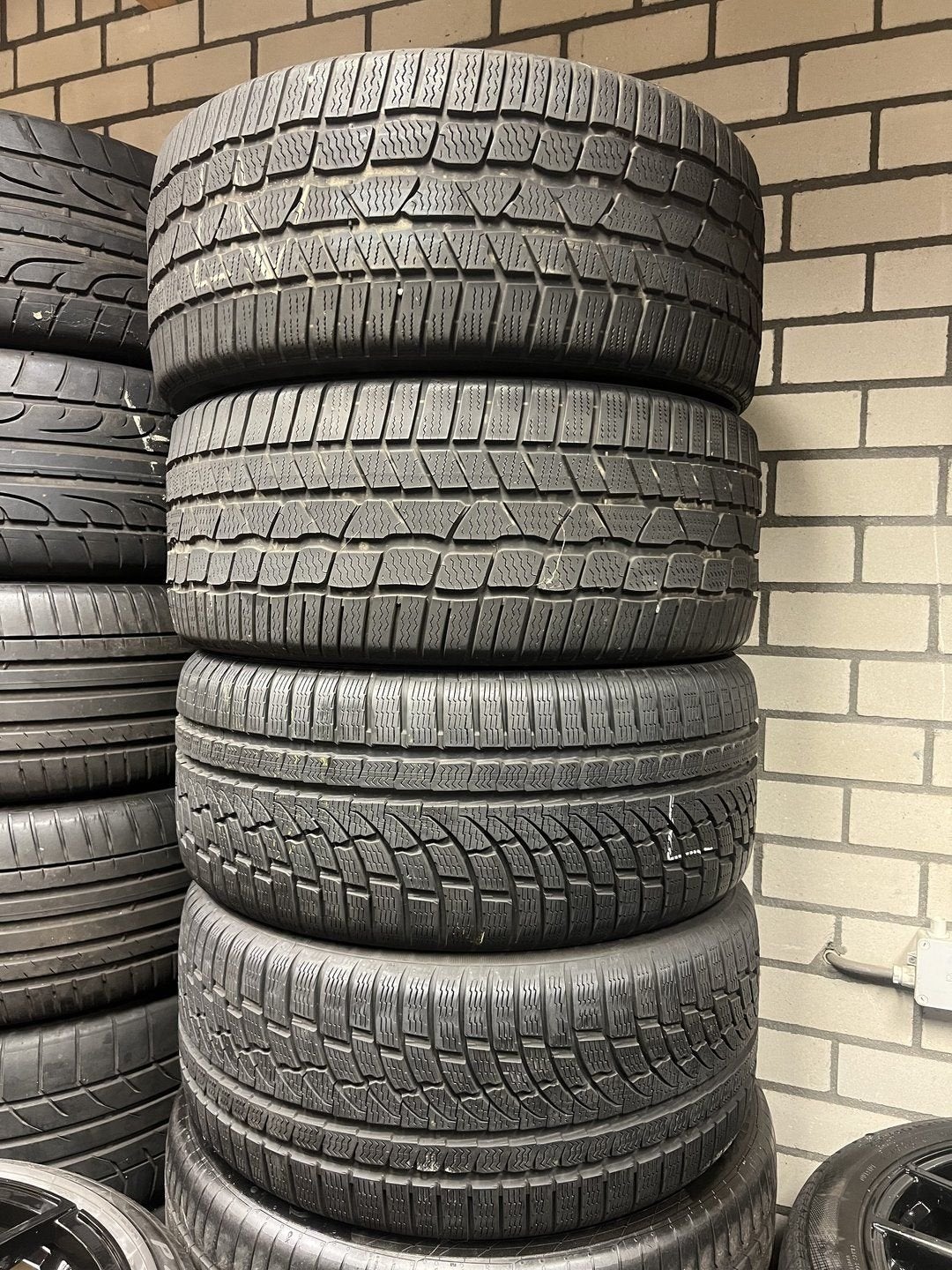 255/35r20 winterbanden 2x conti 2x nokian, Auto-onderdelen, Banden en Velgen, Ophalen, Gebruikt, 255 mm, -