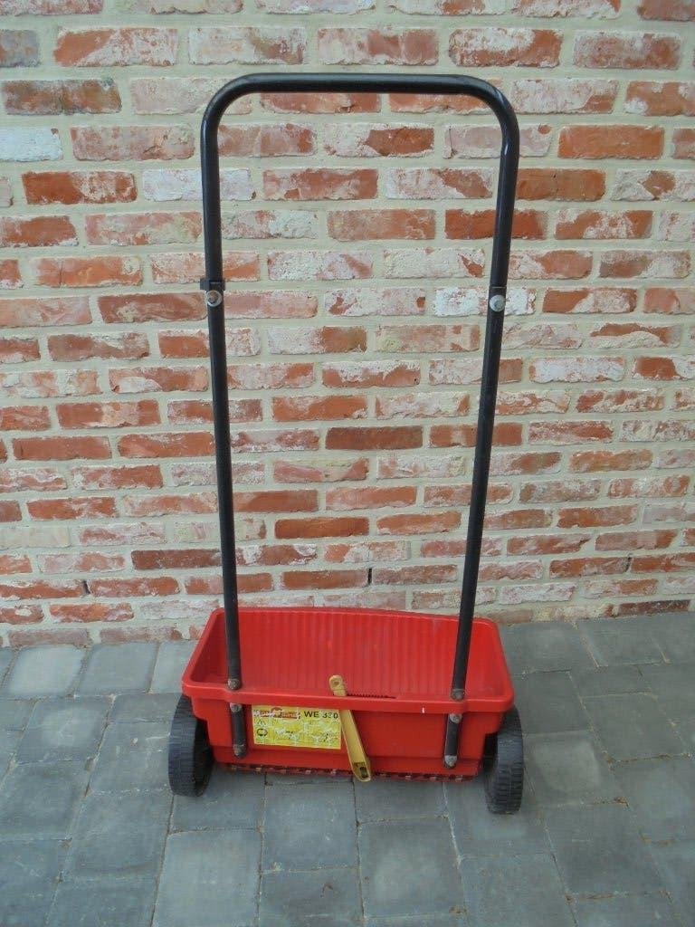 Strooiwagen meststoffen gazon tuin, Tuin en Terras, Ophalen of Verzenden, Gebruikt, Overige soorten