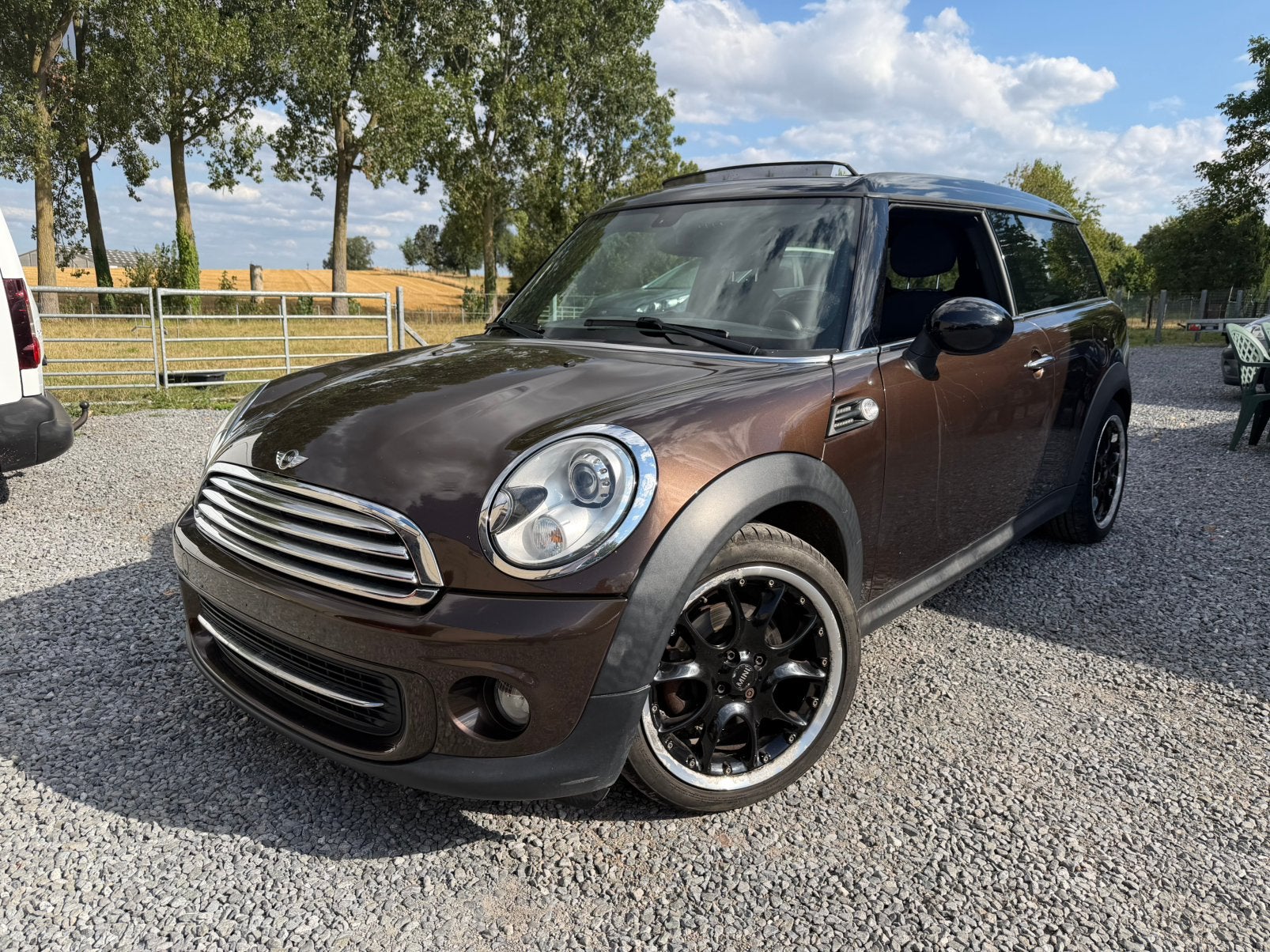Mini cooper clubman 1.6i essence *106.000 km* A REPARER, 90 kW, Clubman, 1595 cc, Bedrijf