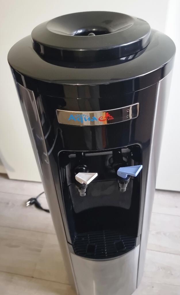 Waterkoeler Dispenser Fontaine à eau, Ophalen, Zo goed als nieuw, Waterkoeler