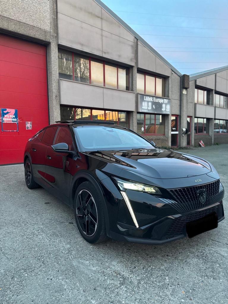 Peugeot 408 (2023) – Full Option 1.2 GT, Automaat, 4 cilinders, Zwart, Leder
