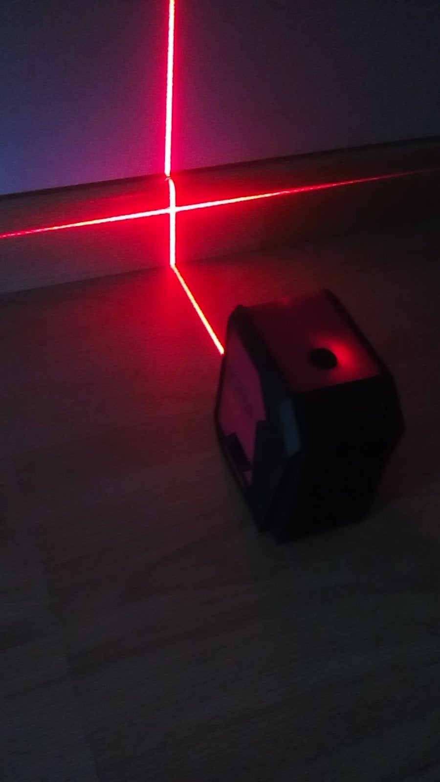 Niveau laser. Kruislijnlaser, Doe-het-zelf en Bouw, Ophalen