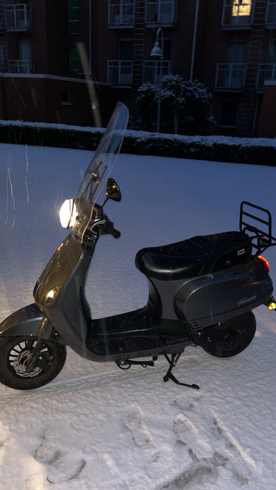 GTS Toscana A klasse, Fietsen en Brommers, Snorfietsen en Snorscooters, Zo goed als nieuw, Overige merken, Benzine, Ophalen