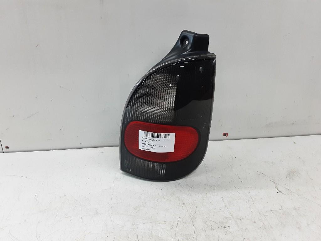 FEU ARRIÈRE DROIT Renault Espace (JE) (6025301102), Renault, Mevr. I. Hauben, Utilisé, Rue de l'Espoir 34 34
4030  GRIVEGNÉE, BE