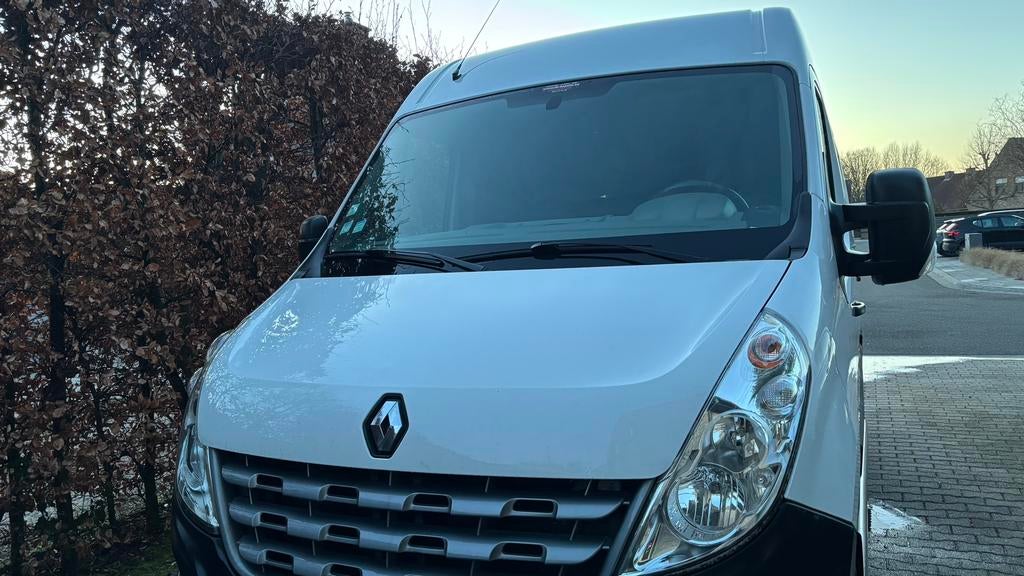 Renault master