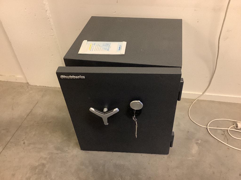 Kluis  safe geldkoffer data-safe chubb, Huis en Inrichting, Brandblussers en Brandkasten, Zo goed als nieuw, Brandkast, Ophalen