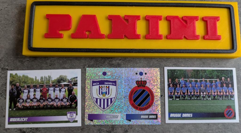 PANINI FOOTBALL 2011 2X 558/560 ANDERLECHT/BRUGES DAMES, Envoi, Neuf