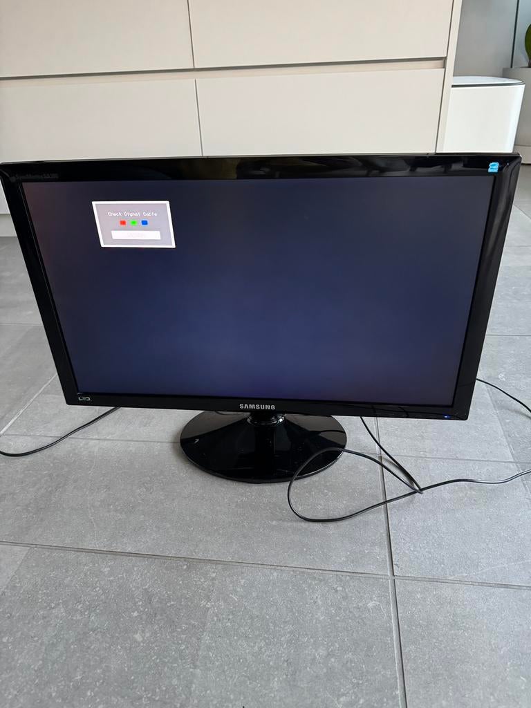 Compterscherm Samsung S24A300BL 24” led monitor, Computers en Software, Monitoren, Ophalen, Gebruikt, Samsung, DVI