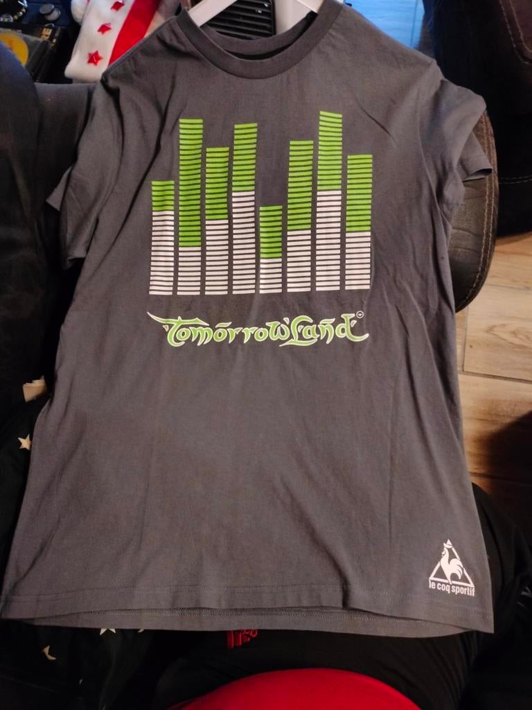 T-shirt Tomorrowland - le coq sportif, Ophalen of Verzenden, Zo goed als nieuw