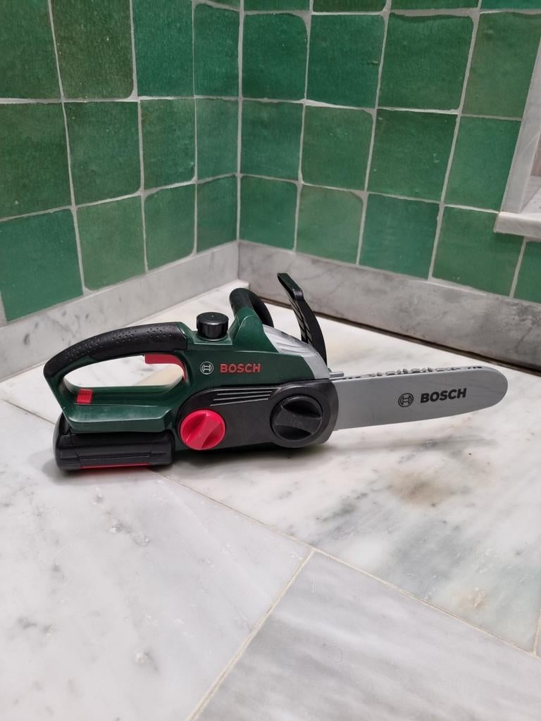Fausse Tronçonneuse (Bosch) enfants, Enlèvement, Comme neuf
