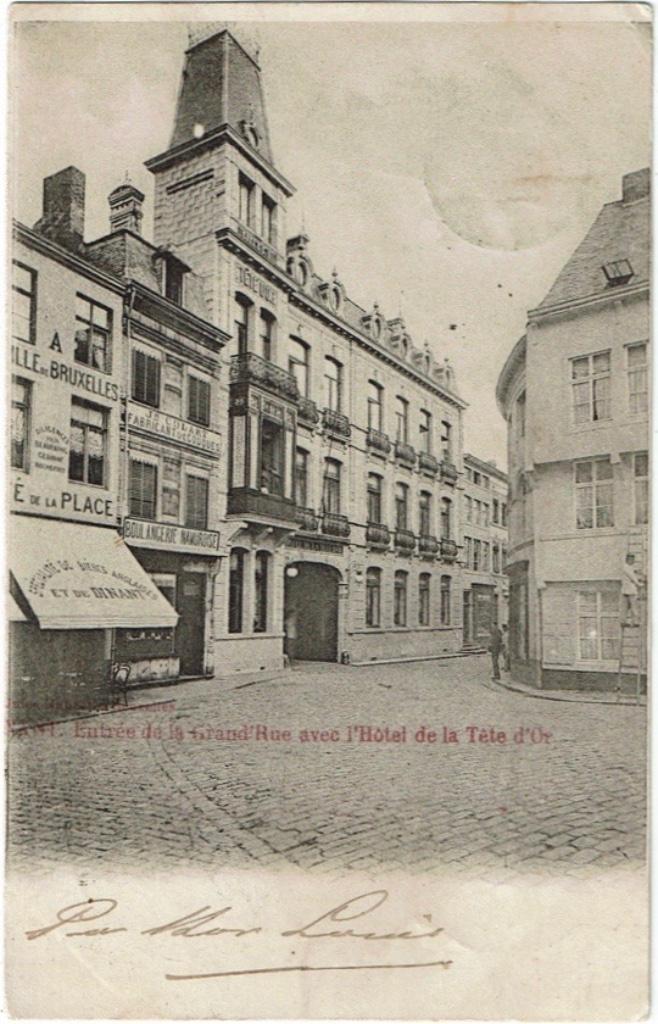 Carte postale ancienne Dinant Entrée de la Grand'Rue 1901, Envoi, Avant 1920, Affranchie, Namur