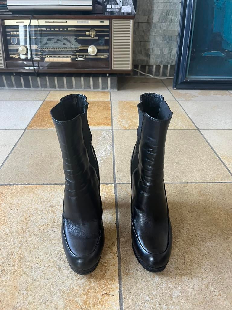 Boots Tod’s, Enlèvement ou Envoi, Porté, Noir