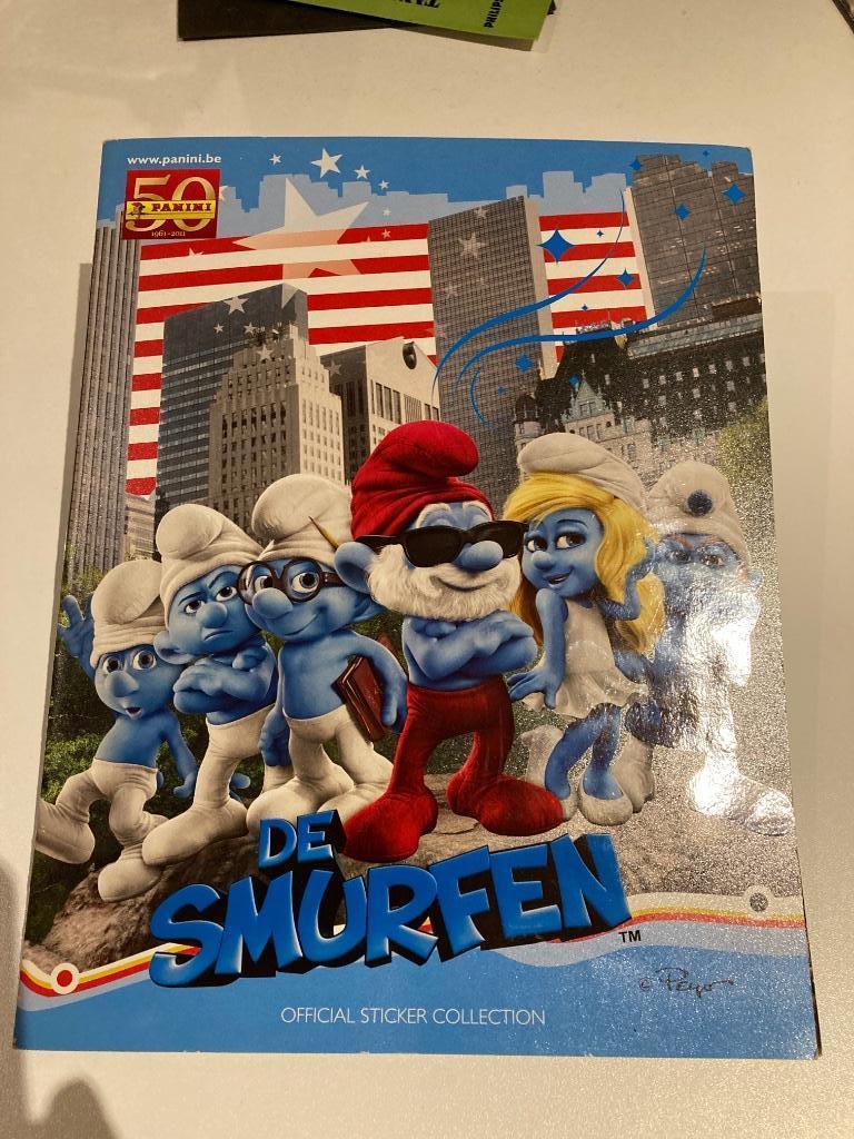 PANINI DE SMURFEN 2011stickers GEZOCHT of RUILEN, Ophalen of Verzenden, Zo goed als nieuw